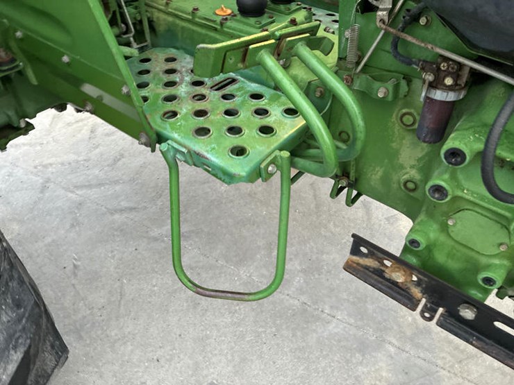 john-deere-1650-image-14