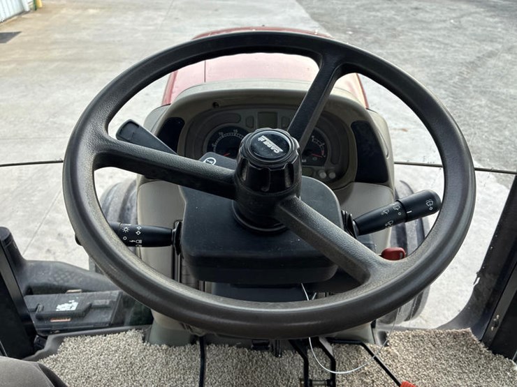 2006-case-ih-mxu130-image-74