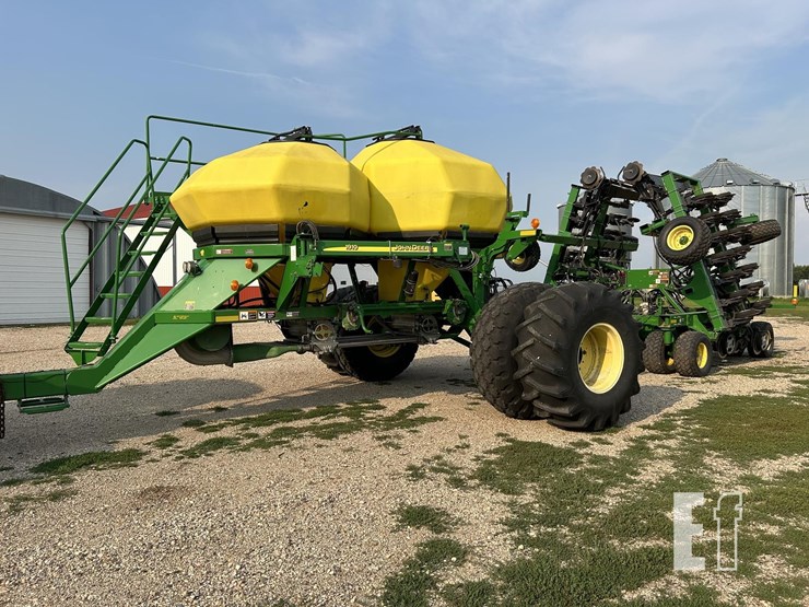 john-deere-1890-image-1