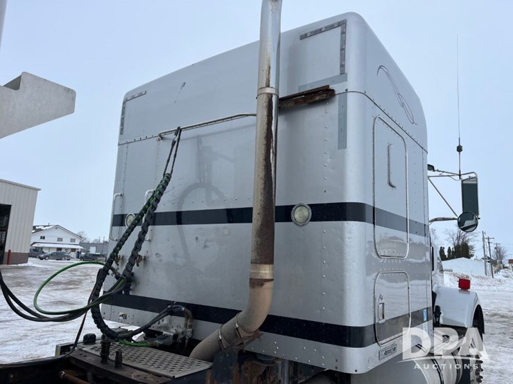 2006-kenworth-t800-image-28