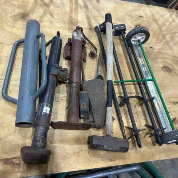 Jacks, post pounder, sledge/pick heads