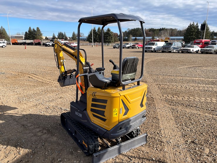 #9212-•-2025-unused-cfg-mini-excavator-image-2