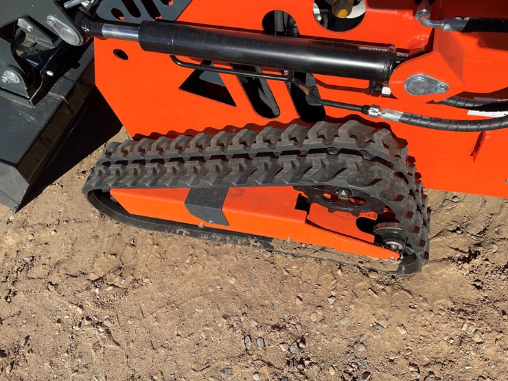 #9376-•-unused-2025-landhero-mini-skid-steer-image-9