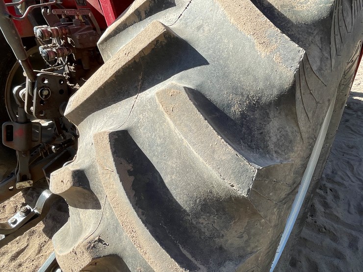 massey-ferguson-4610-image-14