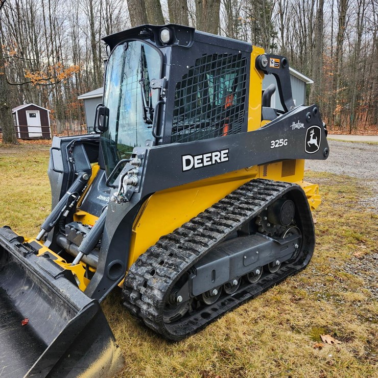 DEERE 325G