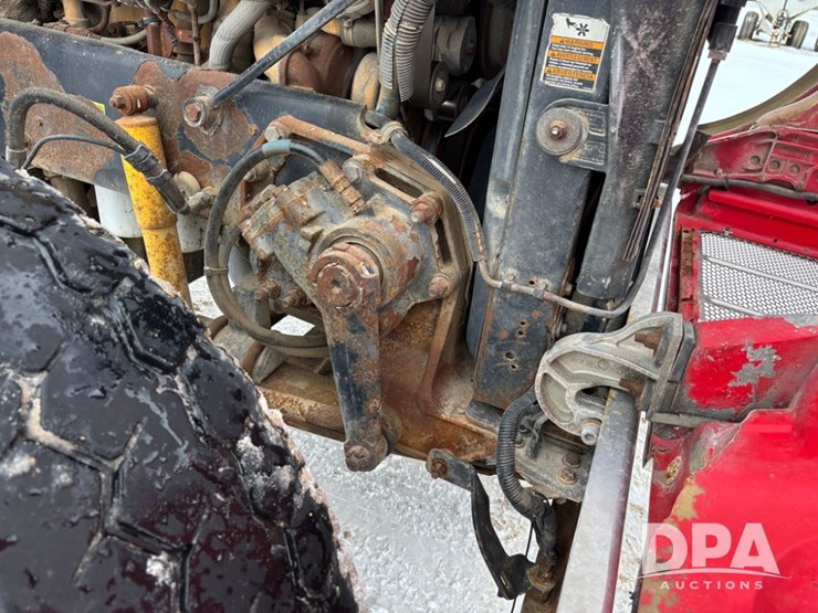 peterbilt-365-image-32