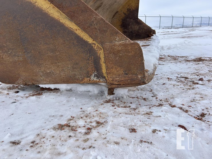 caterpillar-420e-image-45