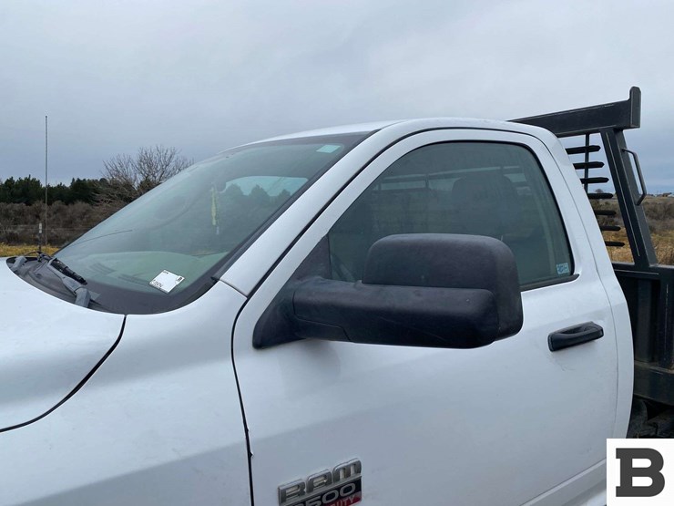 2010-dodge-2500-image-13