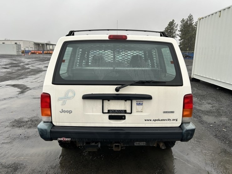 jeep-cherokee-image-4