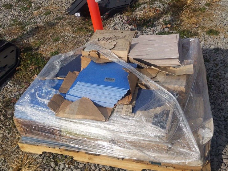 pallet-of-unused-vinyl-floor-tiles-image-2