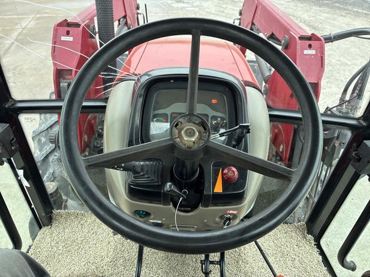 case-ih-95-image-67