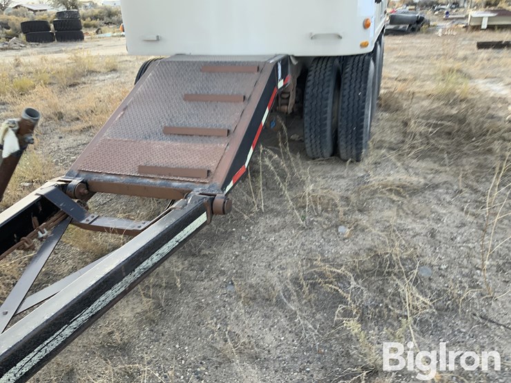 1994-east-cornhusker-tri/a-pup-end-dump-trailer-image-12