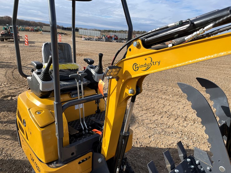 #9206-•-2025-unused-cfg-mini-excavator-image-8