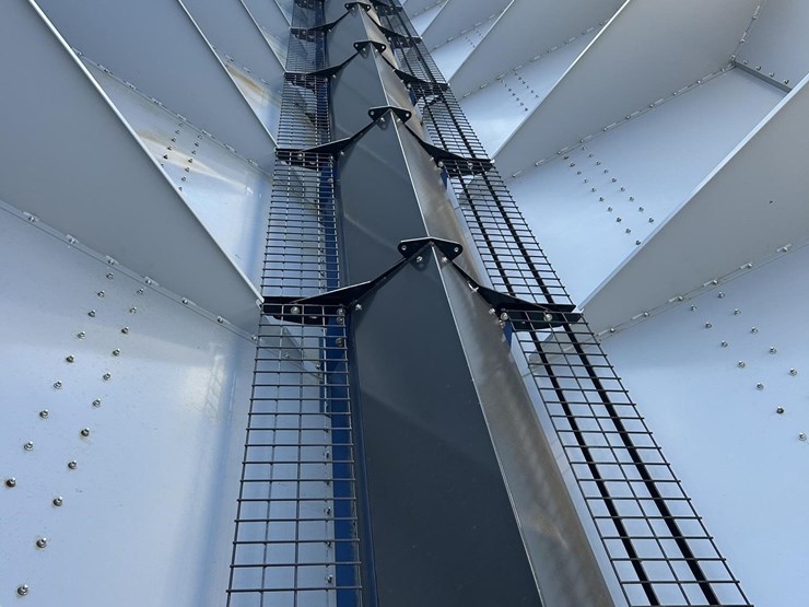 2022-walkabout-mother-bins-4000+-image-24