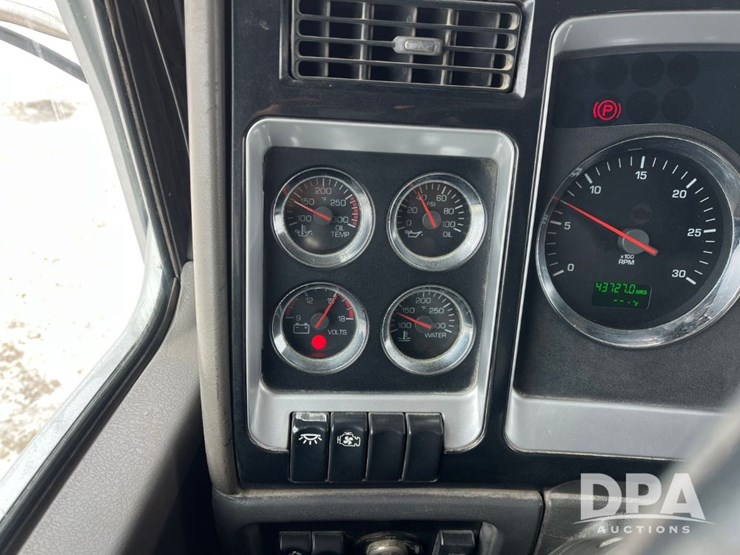 2006-kenworth-t800-image-50