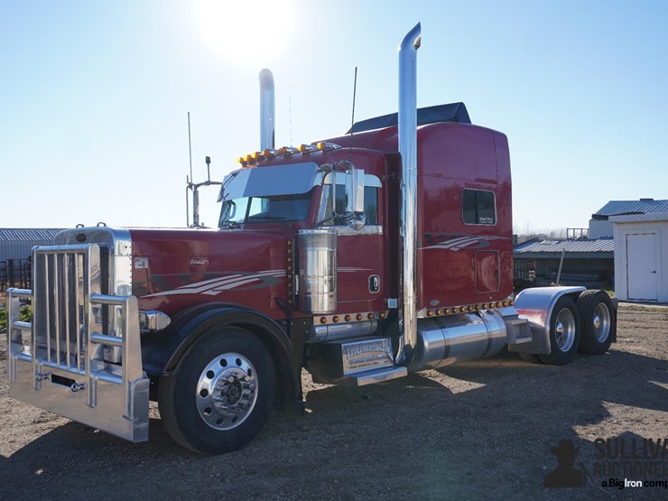 peterbilt-379-image-1