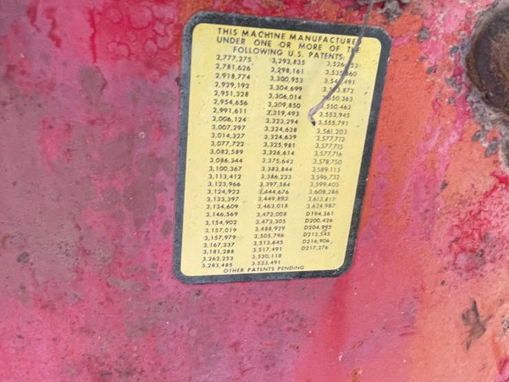 #3653-•-new-holland-swather-image-10