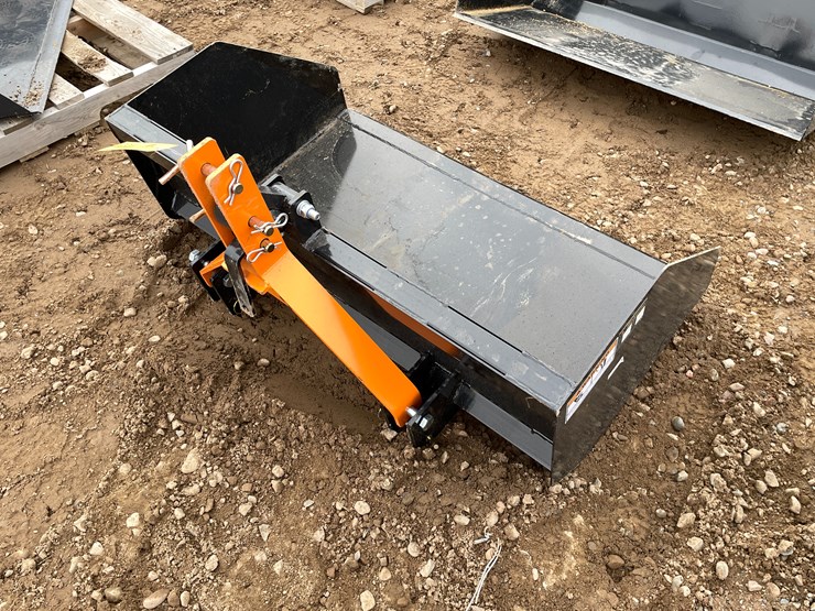 #2092-•-unused-2025-wolverine-trip-scoop-attachment-image-5