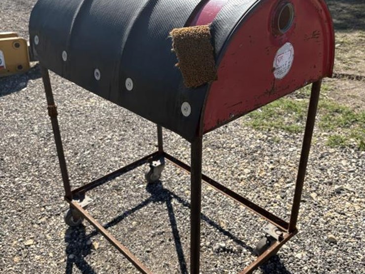 #32-•-(3)-1/2-drum-rug-dryers-image-2