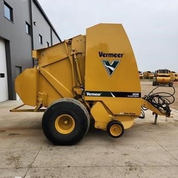 2022 VERMEER 605N CORNSTALK SPECIAL