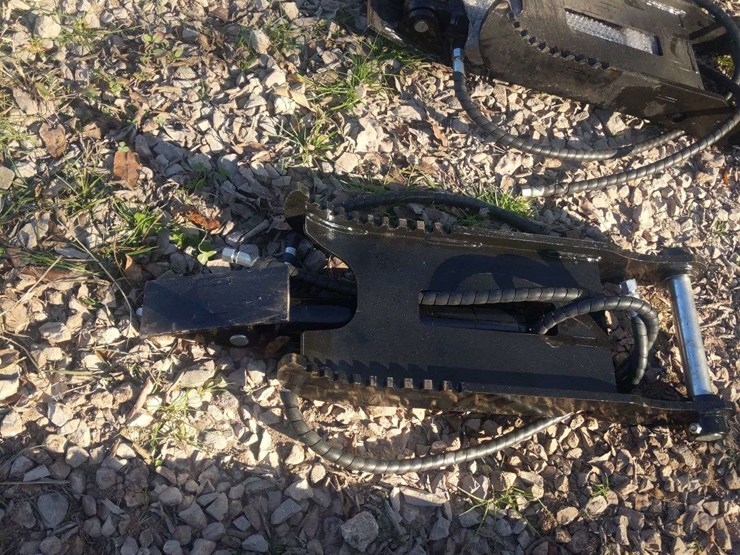 unused-3ton-hydraulic-thumb-clamp-model-#xj3t-image-2