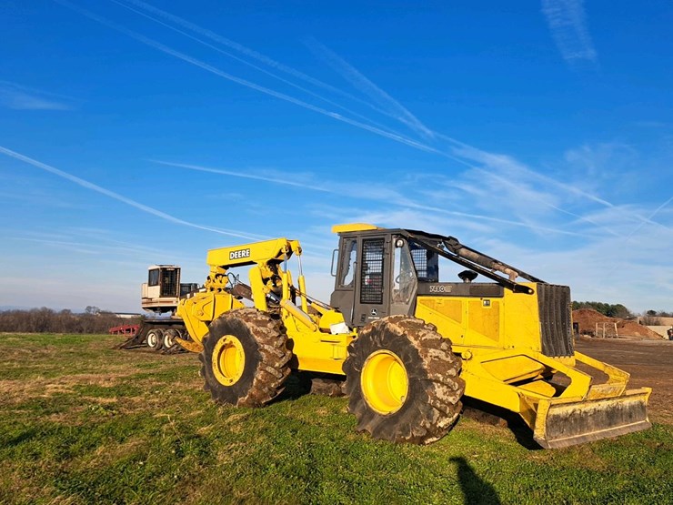 john-deere-748-image-36