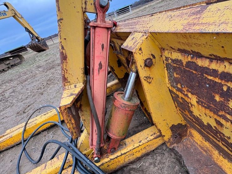 john-deere-8640-image-9