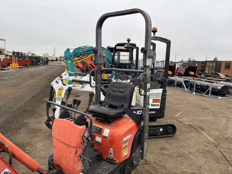 2015-kubota-k008-3-image-22