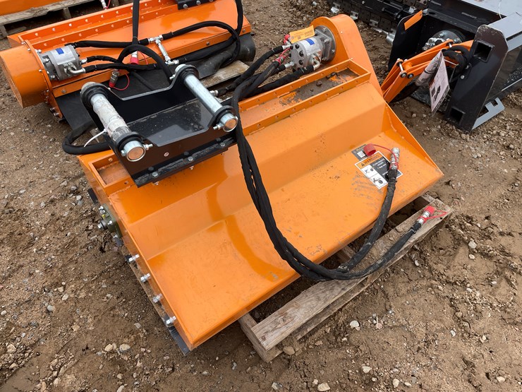 #2080-•-unused-2025-wolverine-flail-mower-attachment-image-3