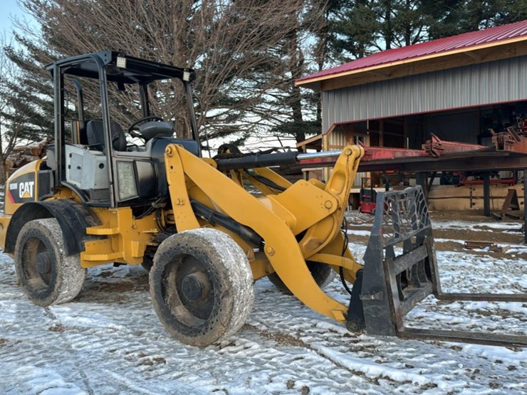 caterpillar-908h-image-7