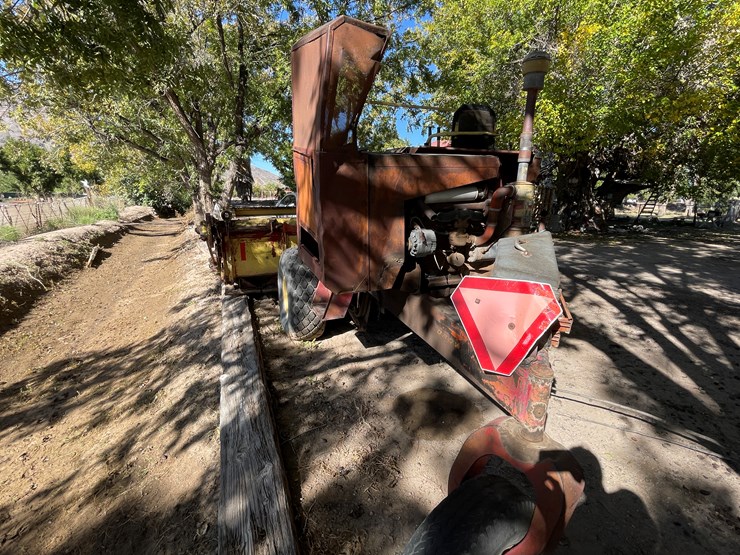 #3653-•-new-holland-swather-image-6