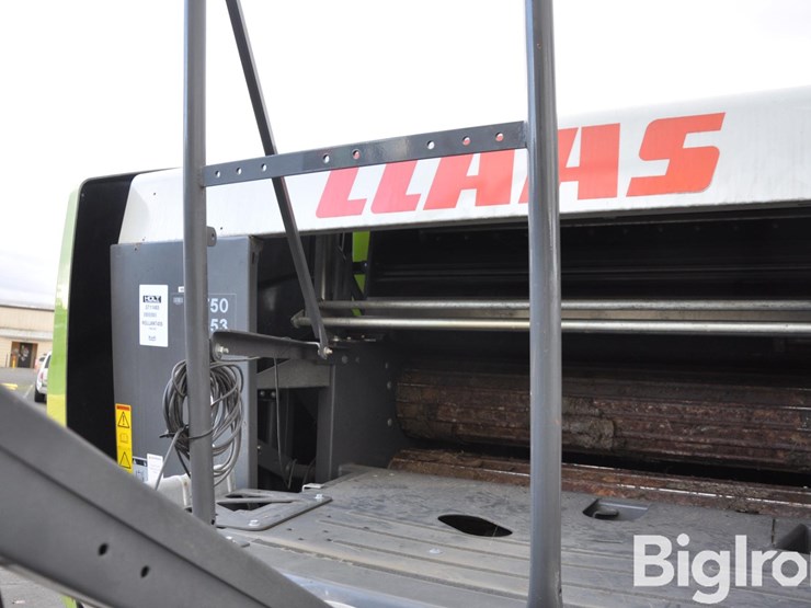 2020-claas-455-rollant-uniwrap-round-baler/bale-wrapper-image-16