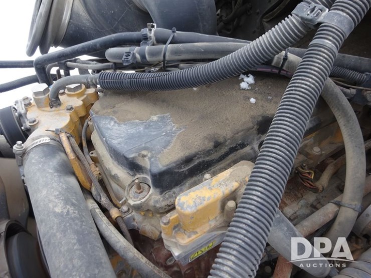 2007-freightliner-columbia-112-image-76