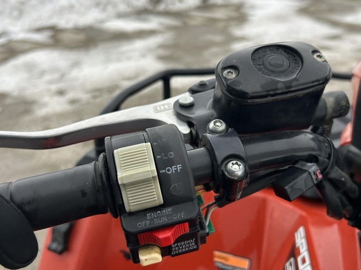 polaris-sportsman-570-efi-image-10