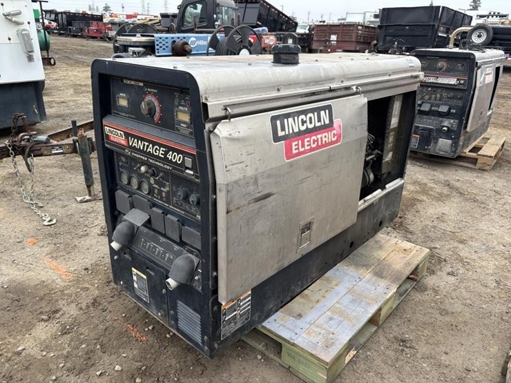 lincoln-electric-vantage-400-image-1