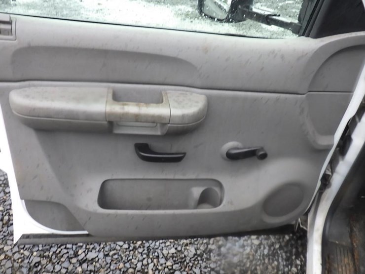 chevrolet-3500-image-21