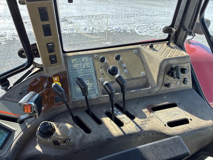 case-ih-mxm155-image-77