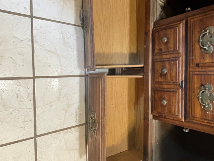 #3740-•-wooden-glass-hutch-image-11