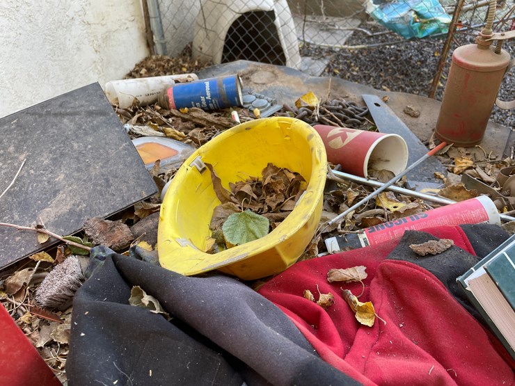 #3707-•-misc-tools,-hardware,-bauer-bench-grinder,-4-drawer-metal-toolbox-and-table-image-10