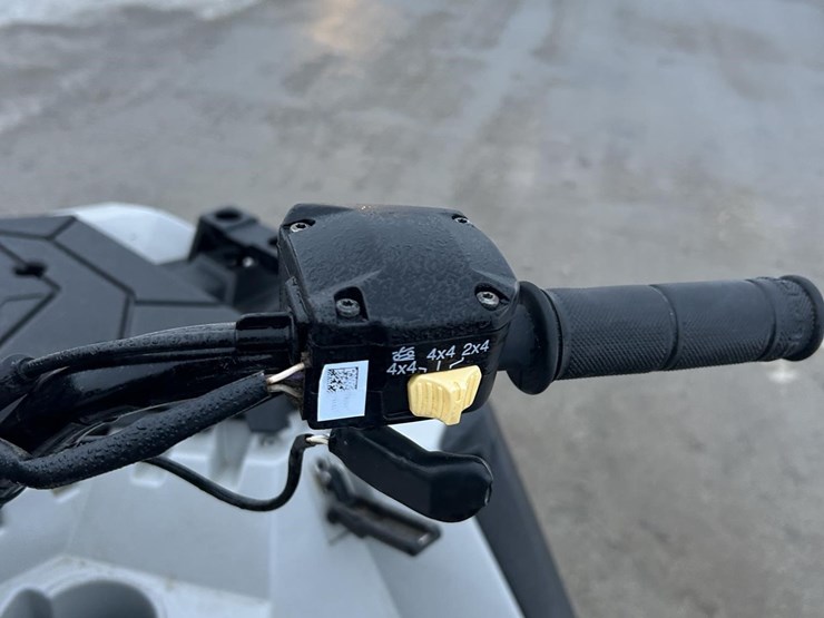 polaris-sportsman-850-efi-image-15