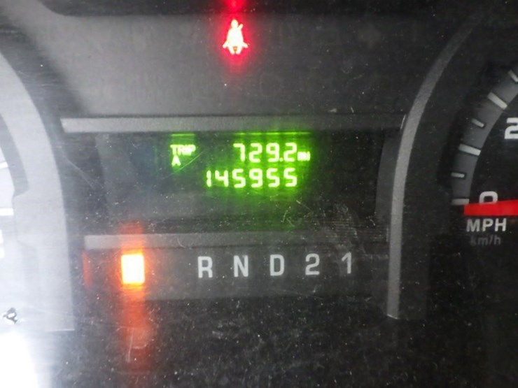 2012-ford-e350-image-23