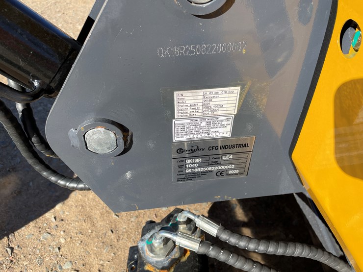 #9272-•-unused-2025-cfg-mini-excavator-image-9