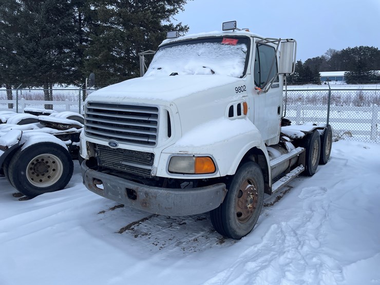 ford-tractor-image-1