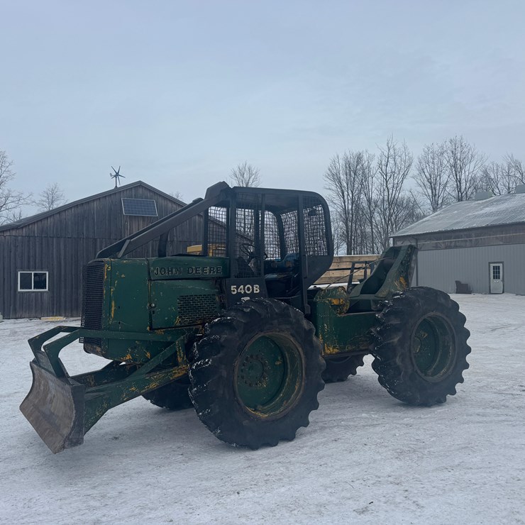 DEERE 540B