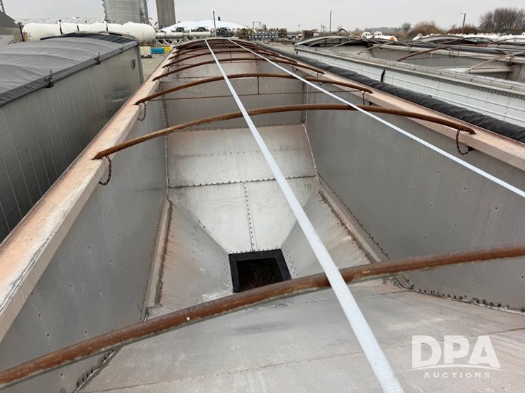 2016-timpte-hopper-bottom-image-5