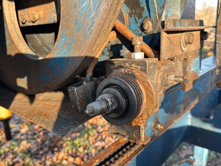 #165-•-2014-baker-bbs-o-“3640e”-stationary-bandmill-image-19