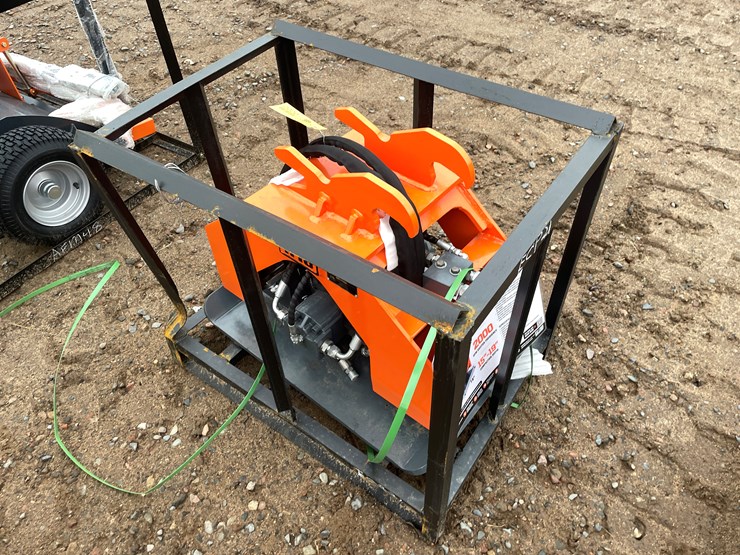 #2020-•-unused-hydraulic-plate-compactor-image-2