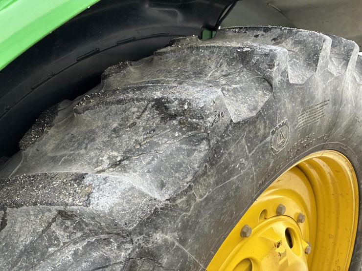 john-deere-8370r-image-61