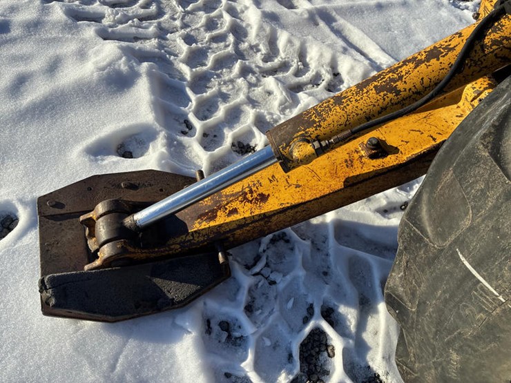 john-deere-310d-image-20