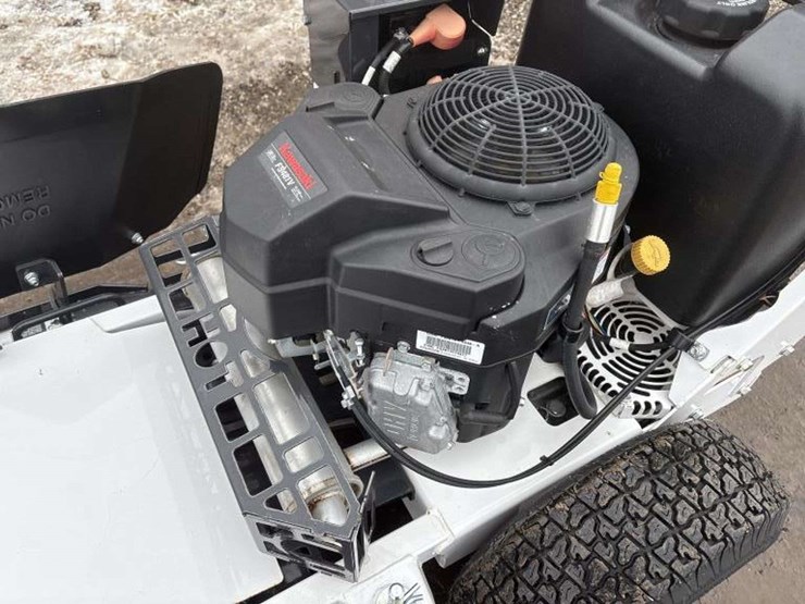 2023-bobcat-wb700-36in-walk-behind-mower-image-11